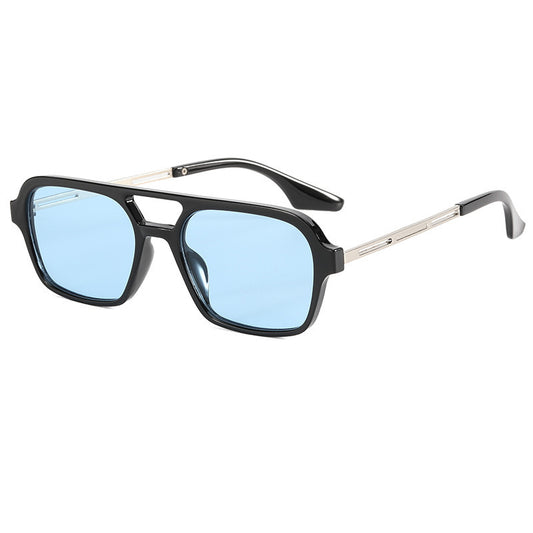 Retro black frame sunglasses with pink square lenses and a double bridge, featuring silver-colored temple accents. - Image 2