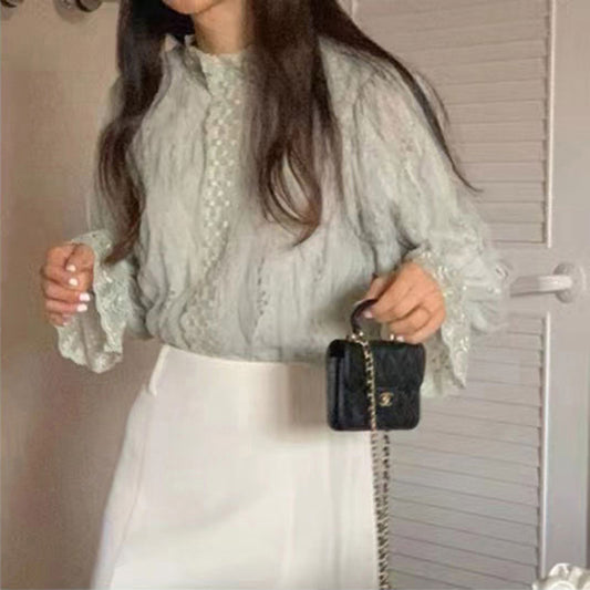 Blusa Elegante con Cuello Mao y Mangas Abullonadas en Encaje - Image 2
