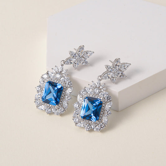 Aretes Personalizados de Diseño Exclusivo para Mujer - Image 2