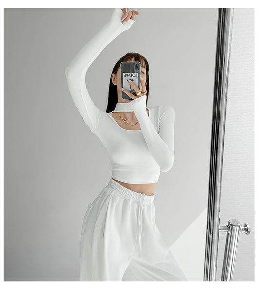 Blusa Halter con Escote Clavicular Hueco - Image 2