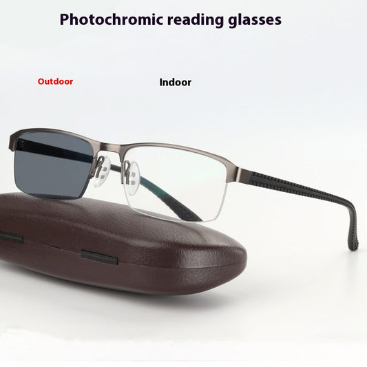 Gafas de Lectura Fotocromáticas con Armazón de Aleación y Protección Solar - Image 2