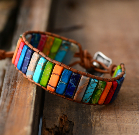 Pulsera de Cuero Tejida a Mano con Piedra Imperial - Estilo Étnico Minimalista - Image 2