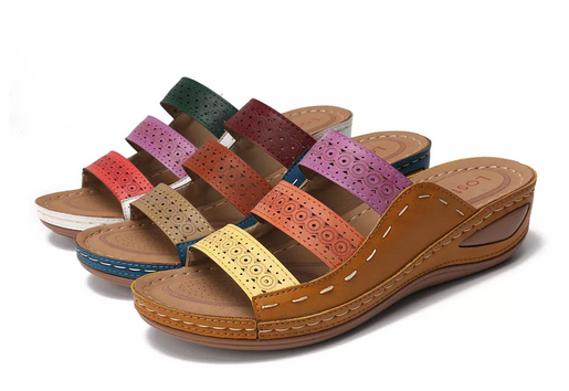 Pantuflas Grandes para Mujer con Diseño Calado y Costuras Arcoíris - Image 2