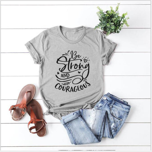 Camiseta Mujer Sé Fuerte y Valiente - Estilo Urbano Manga Corta - Image 2