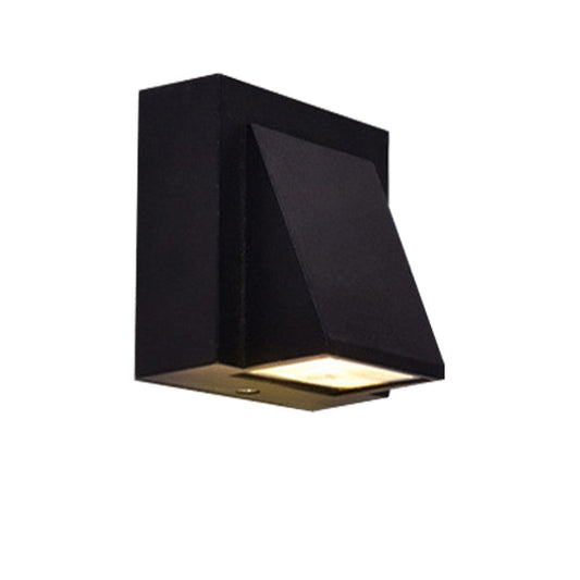 Lámpara de Pared Impermeable para Jardín y Fachada - Image 2