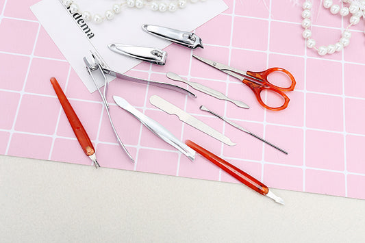 Kit de Manicura y Pedicura 10 en 1 Unisex - Cortaúñas Profesional - Image 2
