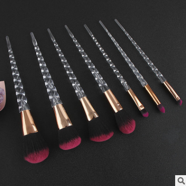 Set de 7 Brochas de Maquillaje Cristal con Mango Espiral Transparente - Image 2