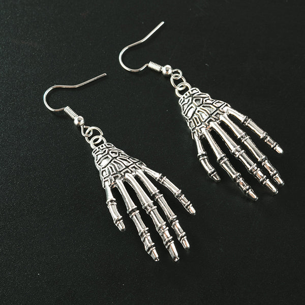 Aretes Vintage Calavera Esqueleto con Manos Talladas para Halloween