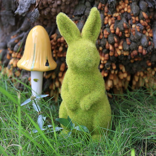 Adorno Conejo de Pascua con Pasto Artificial y Textura Esponjosa - Image 2
