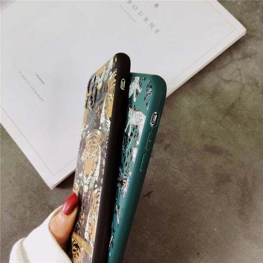 Funda Personalizada para iPhone con Grabado en Relieve - Image 2