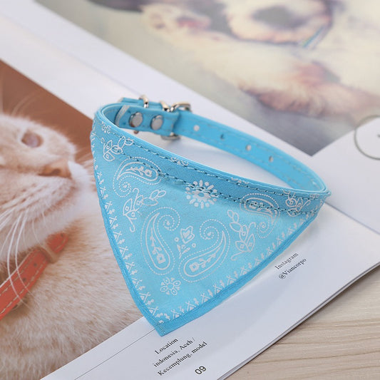 Pañuelo Triangular Absorbente para Collar de Perro - Image 2