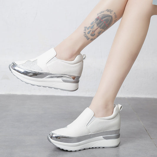 Mocasines Casuales con Tacón Interno y Detalles en Strass para Mujer - Image 2