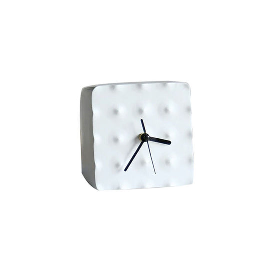 Reloj de Pared Nórdico Minimalista - Adorno Decorativo Cuadrado en Resina - Image 2