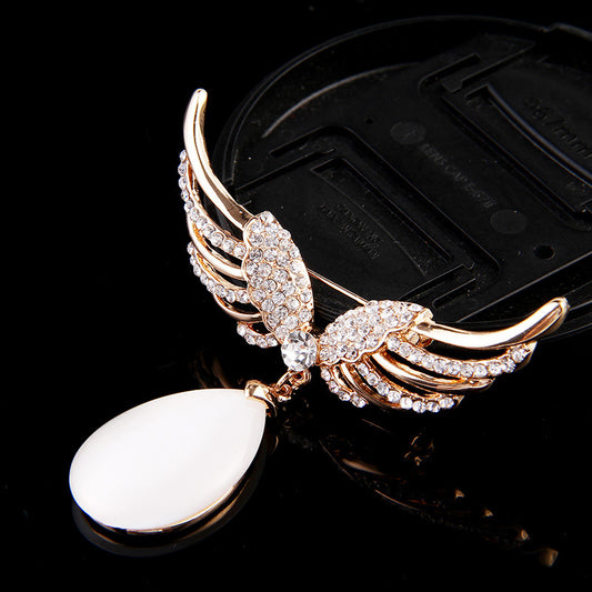 Broche Gota de Agua con Alas de Ángel - Accesorio de Moda para Mujer - Image 2