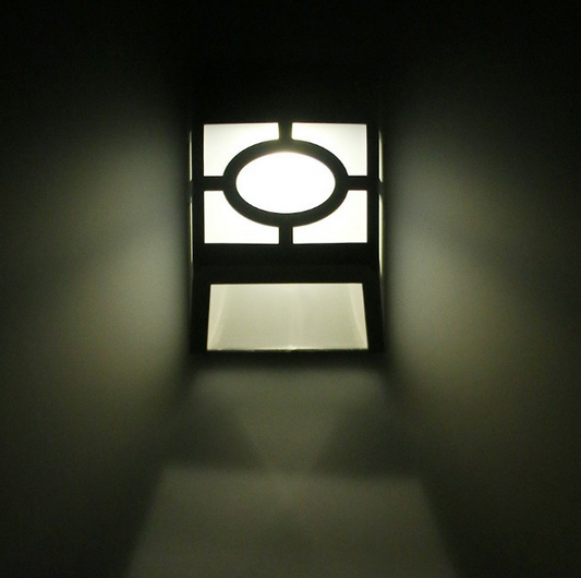 Lámpara Solar de Pared con 2 LED - Luz Decorativa para Cercas y Jardines - Image 2