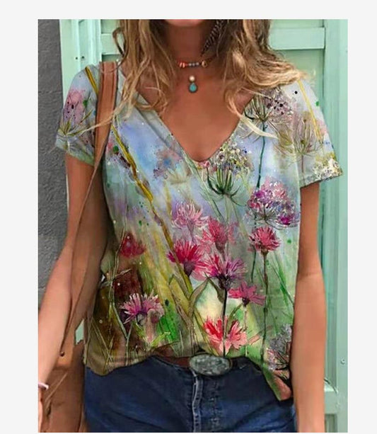 Camiseta Estampada Cuello V Manga Corta - Image 2