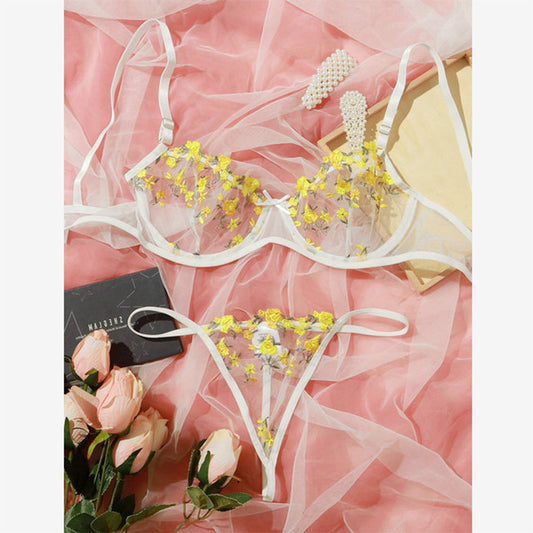 Conjunto de Lencería Erótica con Bordado Floral - Image 2