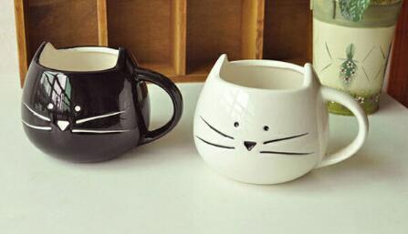 Taza de Cerámica para Parejas - Gatos Blanco y Negro Minimalista - Image 2