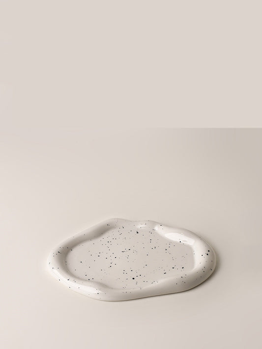 Plato Decorativo de Cerámica para Postres y Joyería - Image 2