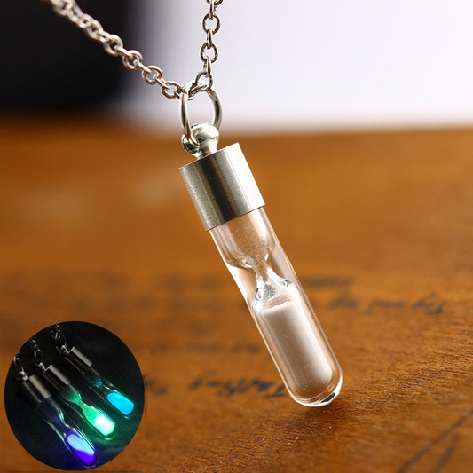 Collar Colgante de Reloj de Arena Cristal Luminoso con Efecto Drift - Image 2