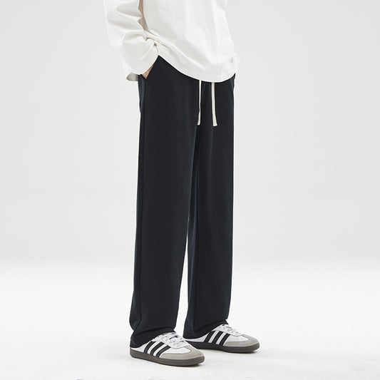 Pantalones Deportivos Grises con Efecto Drapeado para Hombre - Image 2