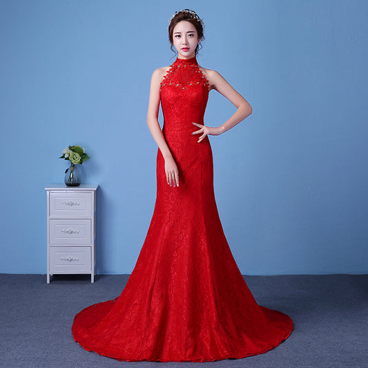 Vestido de Novia Rojo Talla Grande con Cola Sirena y Escote Halter - Image 2
