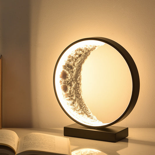 Lámpara de Mesa Nórdica Diseño Luna Creciente para Dormitorio - Image 2