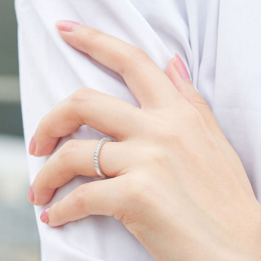 Anillo de Diamante en V para Dedo Índice - Media Caña en Plata - Image 2