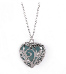 Collar Corazón Hueco Luminoso - Image 2
