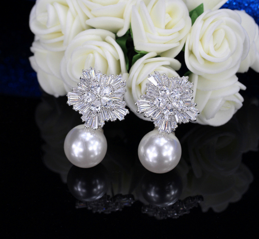 Aretes de Perla y Zirconia 'Fuegos Artificiales' - Joyería de Lujo para Mujer - Image 2