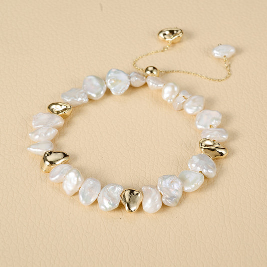 Pulsera Clásica Vintage de Metal y Perlas Estilo Europeo - Image 2
