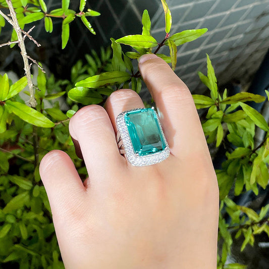Anillo Geométrico Rectangular de Diseño Moderno - Image 2