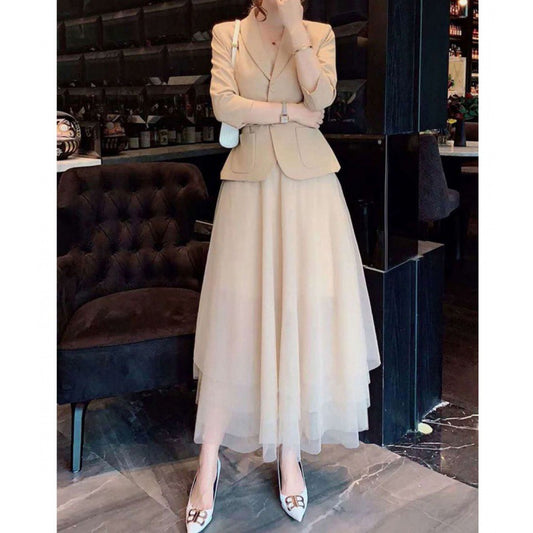 Vestido Ajustado Elegante de Dos Piezas - Image 2