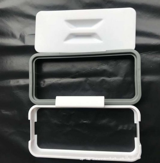 Soporte Colgante para Bolsas de Basura para Gabinete de Cocina - Image 2