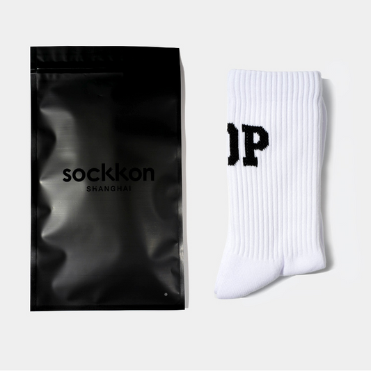 Calcetines Deportivos Blancos y Negros para Hombre - Image 2