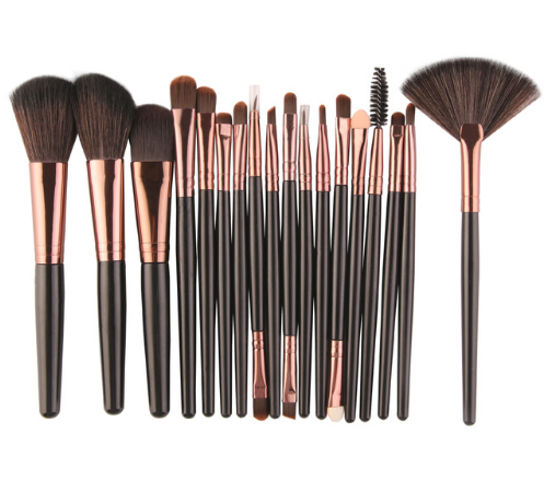 Set Profesional de 18 Brochas de Maquillaje MAANGE con Diseño Abanico - Image 2
