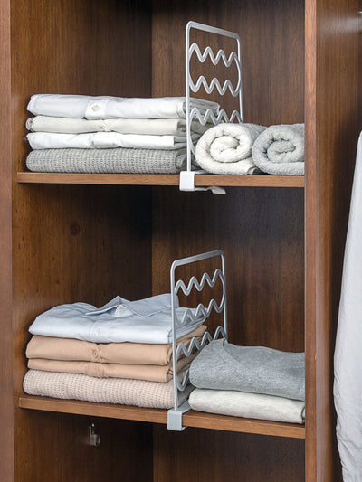 Retractable Closet Organizer with Adjustable Dividers