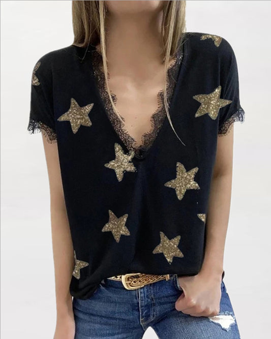 Blusa Estampada con Escote en V y Detalles de Encaje - Image 2