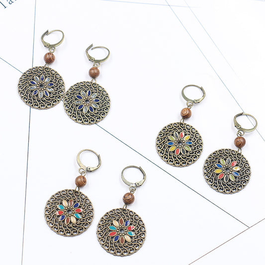 Aretes Hueco Vintage en Aleación Ligera - Image 2
