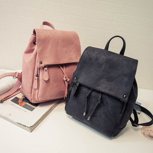 Mochila Backpack de Cuero para Mujer - Diseño Moderno y Versátil - Image 2