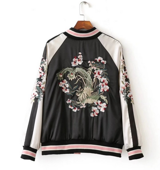 Chaqueta Acolchada de Béisbol con Bordado Floral Bilateral y Cuello Tipo Uniforme - Image 2