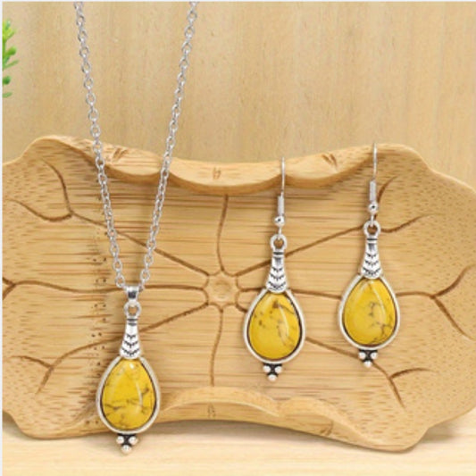 Conjunto de Aretes y Collar Étnicos Retro - Image 2