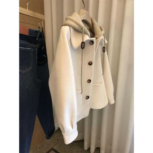 Abrigo de Lana Acolchado con Capucha - Diseño Patchwork Exclusivo para Otoño e Invierno - Image 2