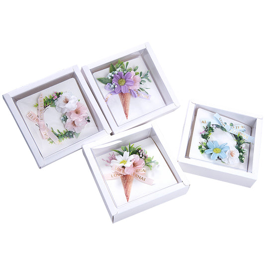Tarjeta de Felicitación con Flores Eternas - Image 2