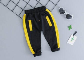 Traje Infantil de Dos Piezas - Image 2