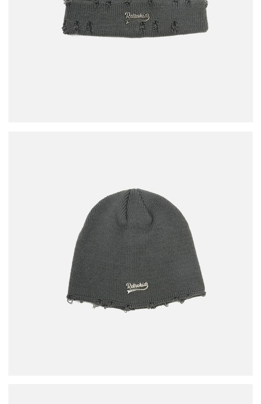 Gorra de Lana con Detalle de Metal Rasgado - Image 2