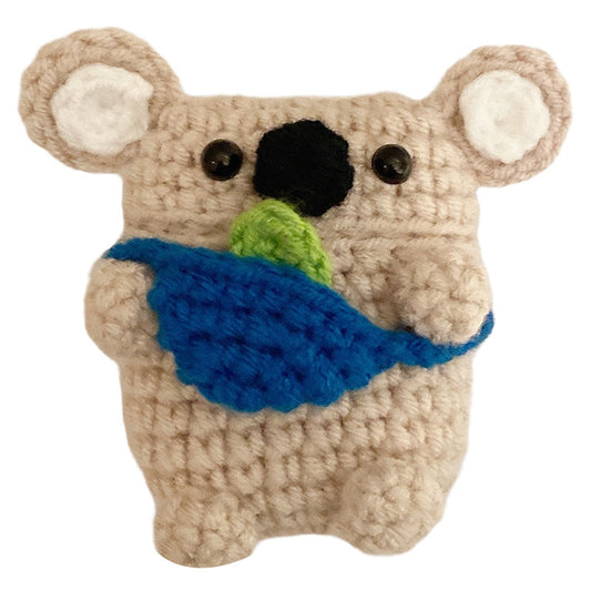 Mochila Tejida Artesanal con Diseño Koala y Funda para Auriculares - Image 2