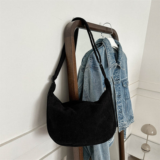 Bolso de Hombro Acolchado Tipo Dumpling para Mujer - Image 2