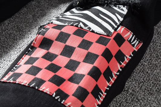 Pantalones Rotos con Parches Estilo Urbano - Image 2