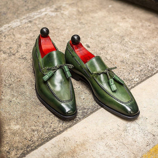 Zapatos de Cuero PU Verde con Borla y Punta Redonda Estilo Británico para Hombre - Image 2